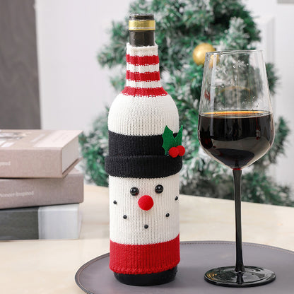 Christmas Santa Wine Bottle Cozy - Knitted Decor for Holiday Parties